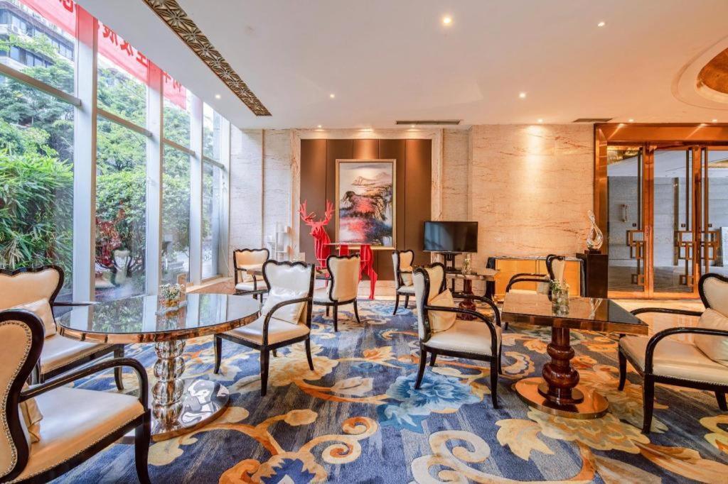 Chengdu Rising Butterfly Hotel מראה חיצוני תמונה