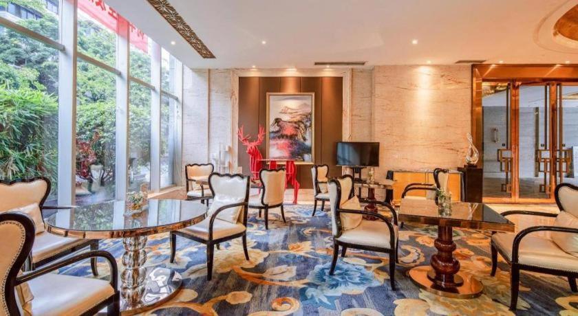 Chengdu Rising Butterfly Hotel מראה חיצוני תמונה