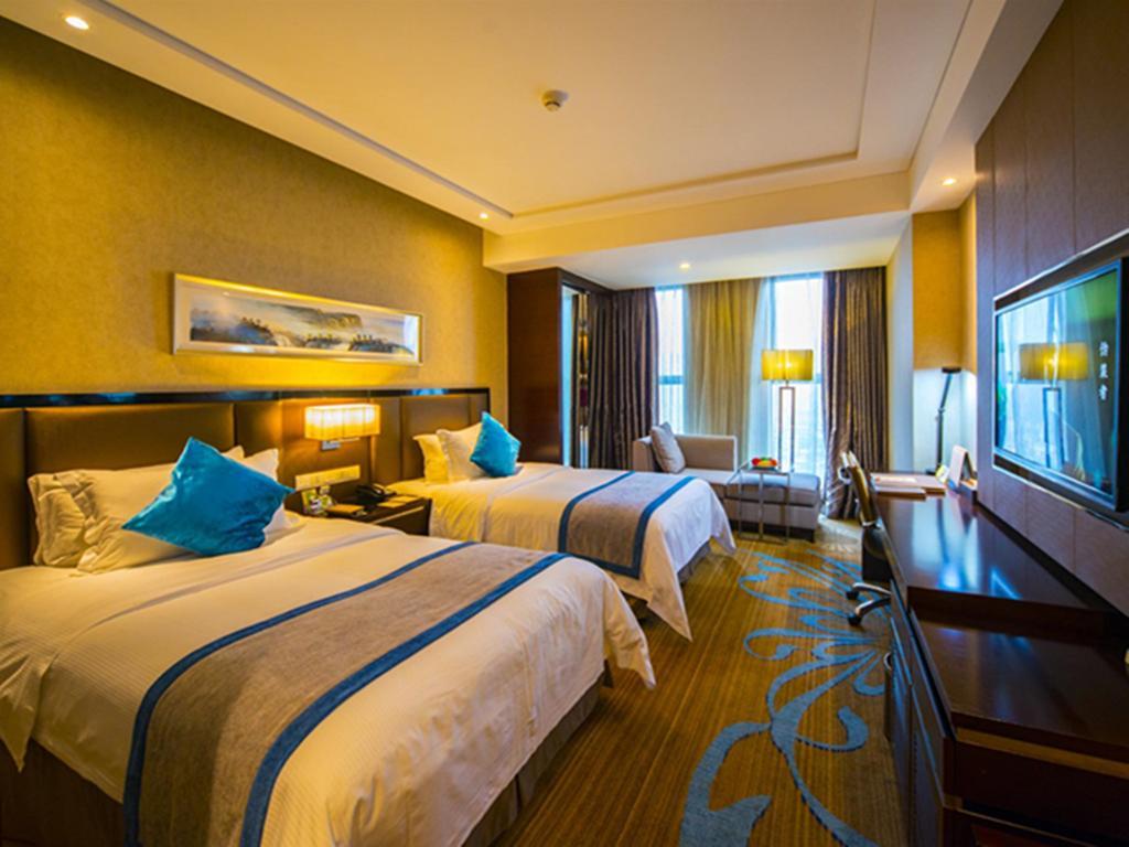 Chengdu Rising Butterfly Hotel מראה חיצוני תמונה